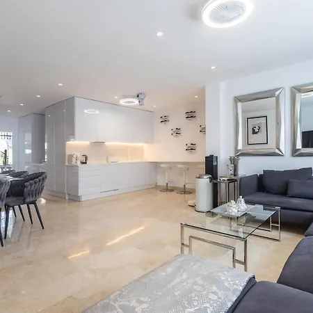 Casa Aloha 18 Puerto Banus Holiday home *